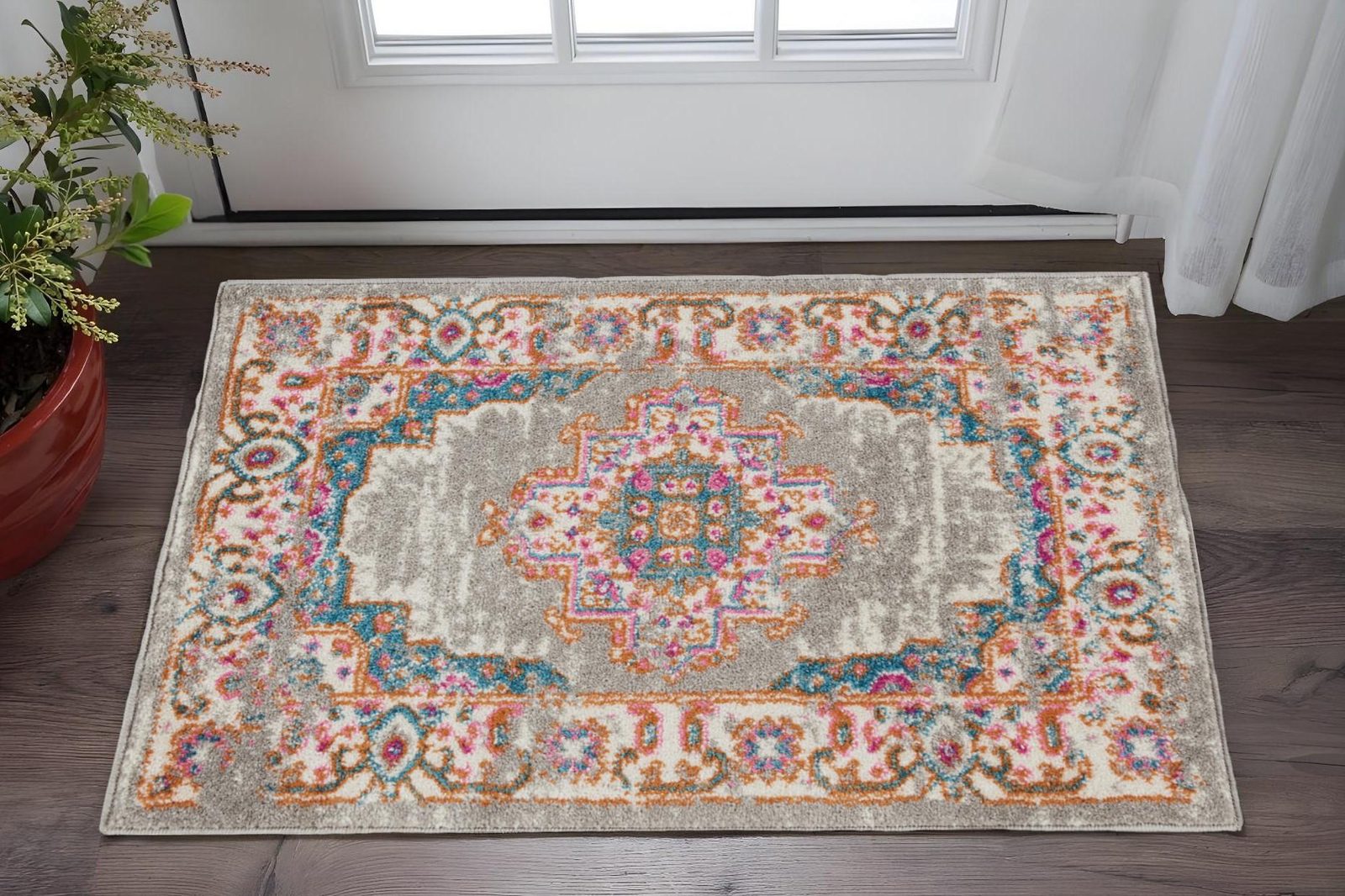 2′ X 3′ Gray Gold Medallion Polypropylene Rectangle Area Rug