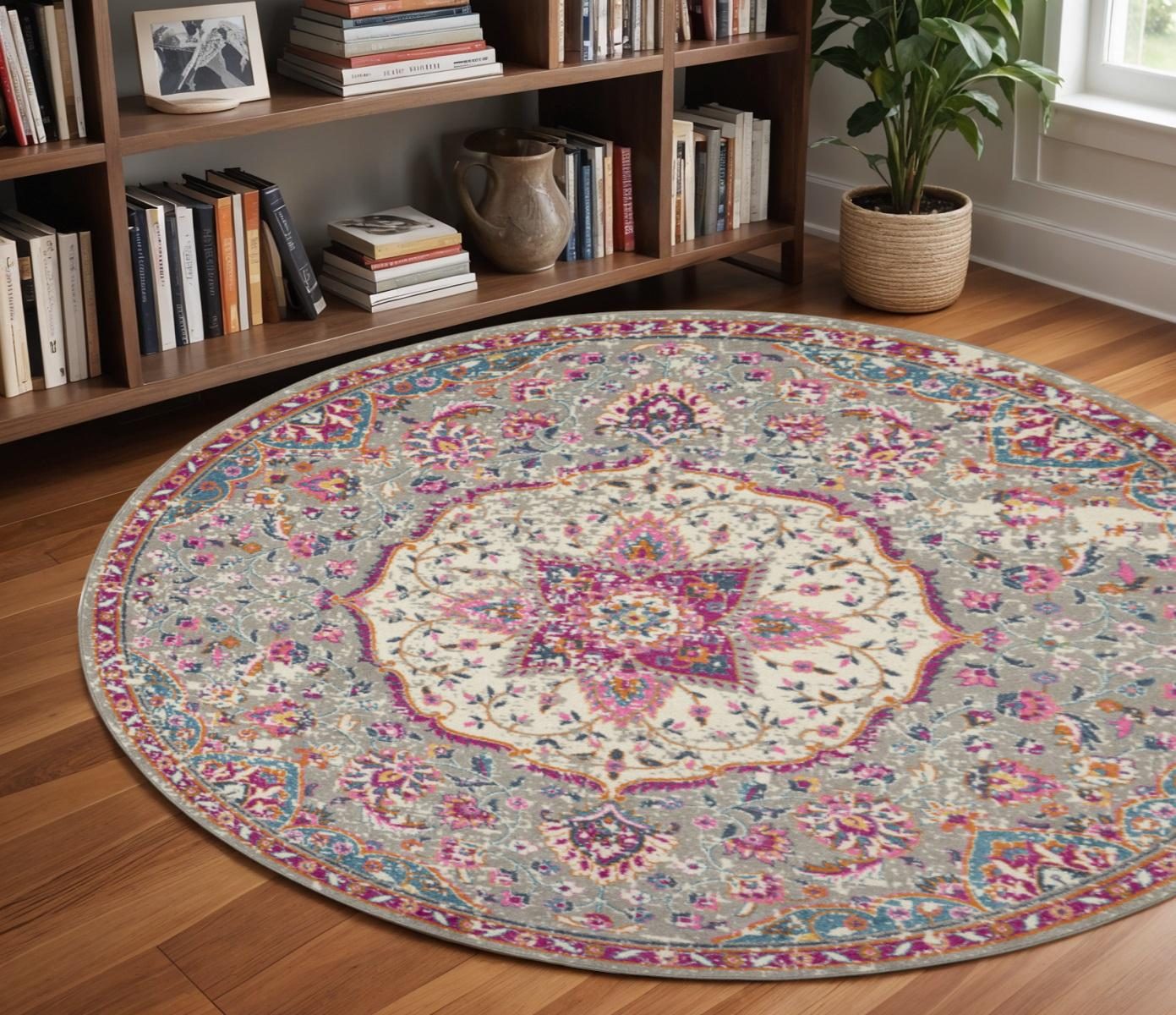 Gray and Ivory Polypropylene Medallion Area Rug, 8′ Round