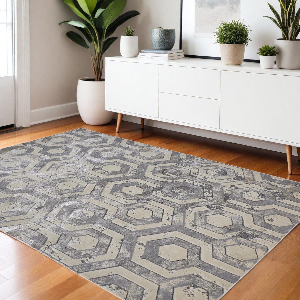 Gray Taupe and Silver Abstract Polypropylene Area Rug, 4′ × 6′