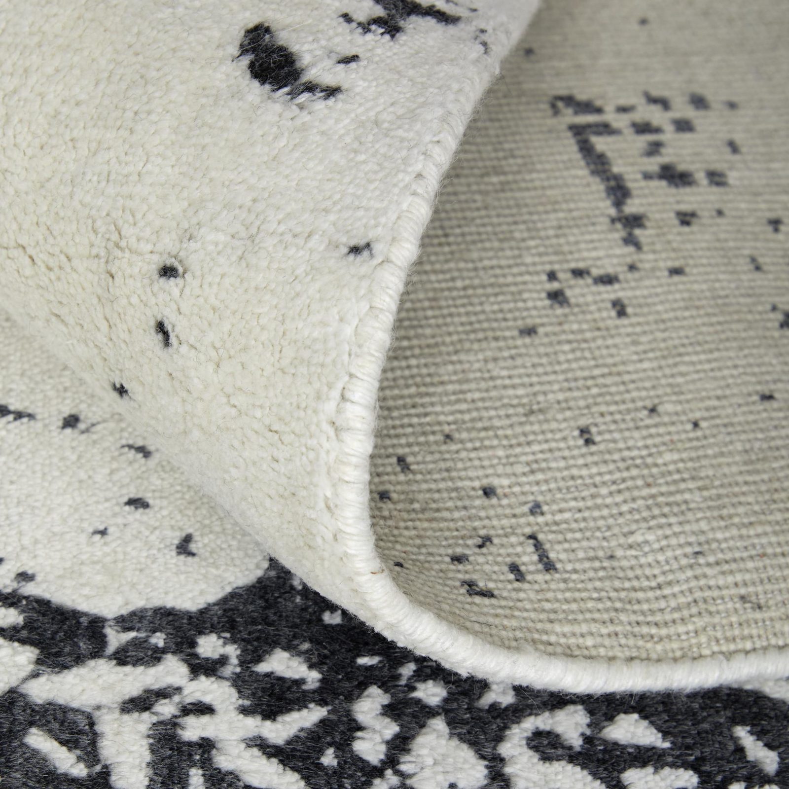 Black and Gray Abstract Hand Woven Wool Rectangle Area Rug