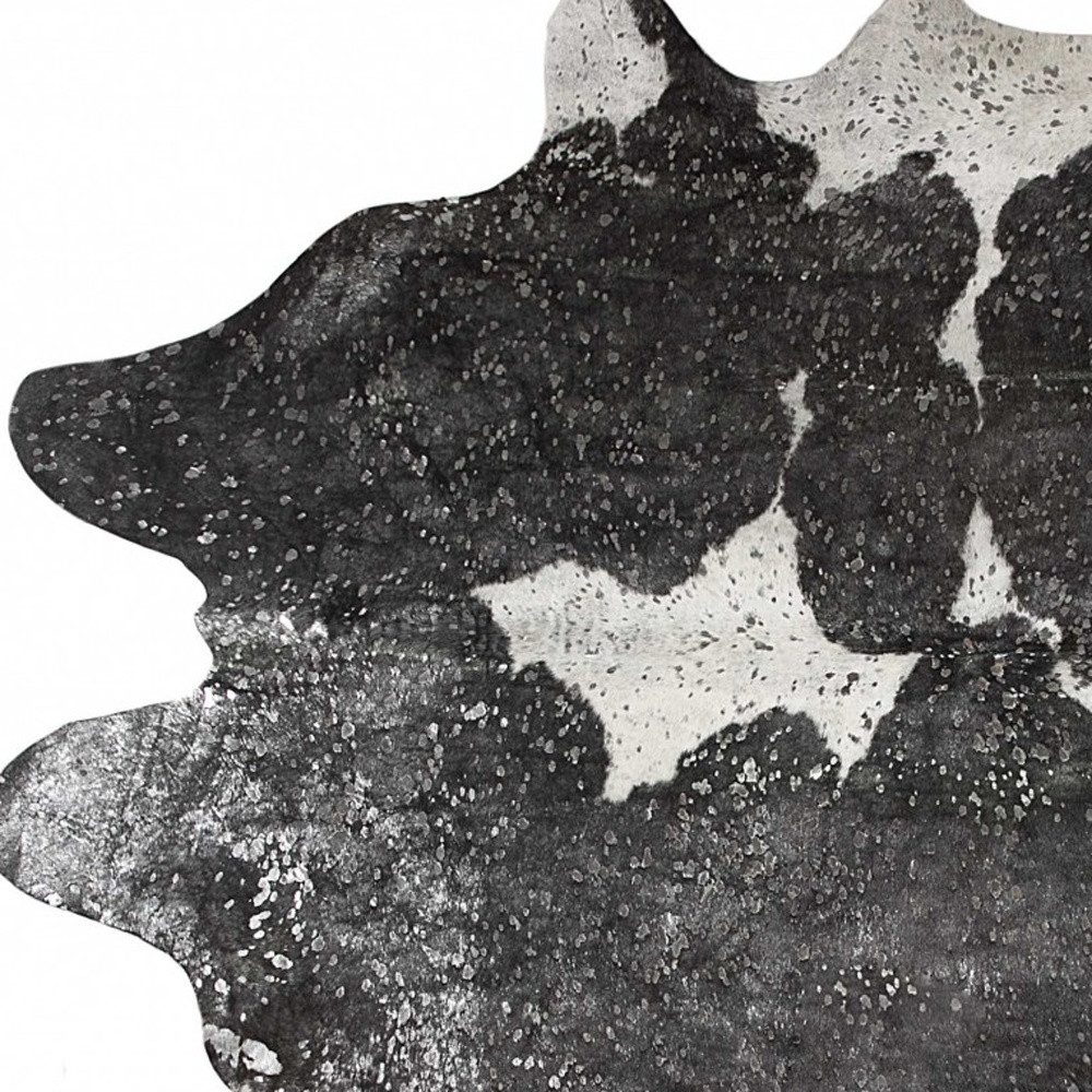 6′ X 7′ Black and Silver Cowhide Print Area Rug
