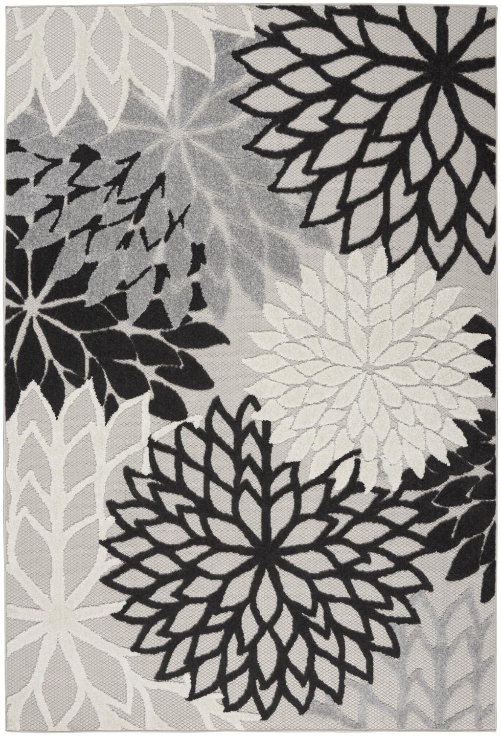 4′ X 6′ Black And White Indoor Outdoor Area Rug