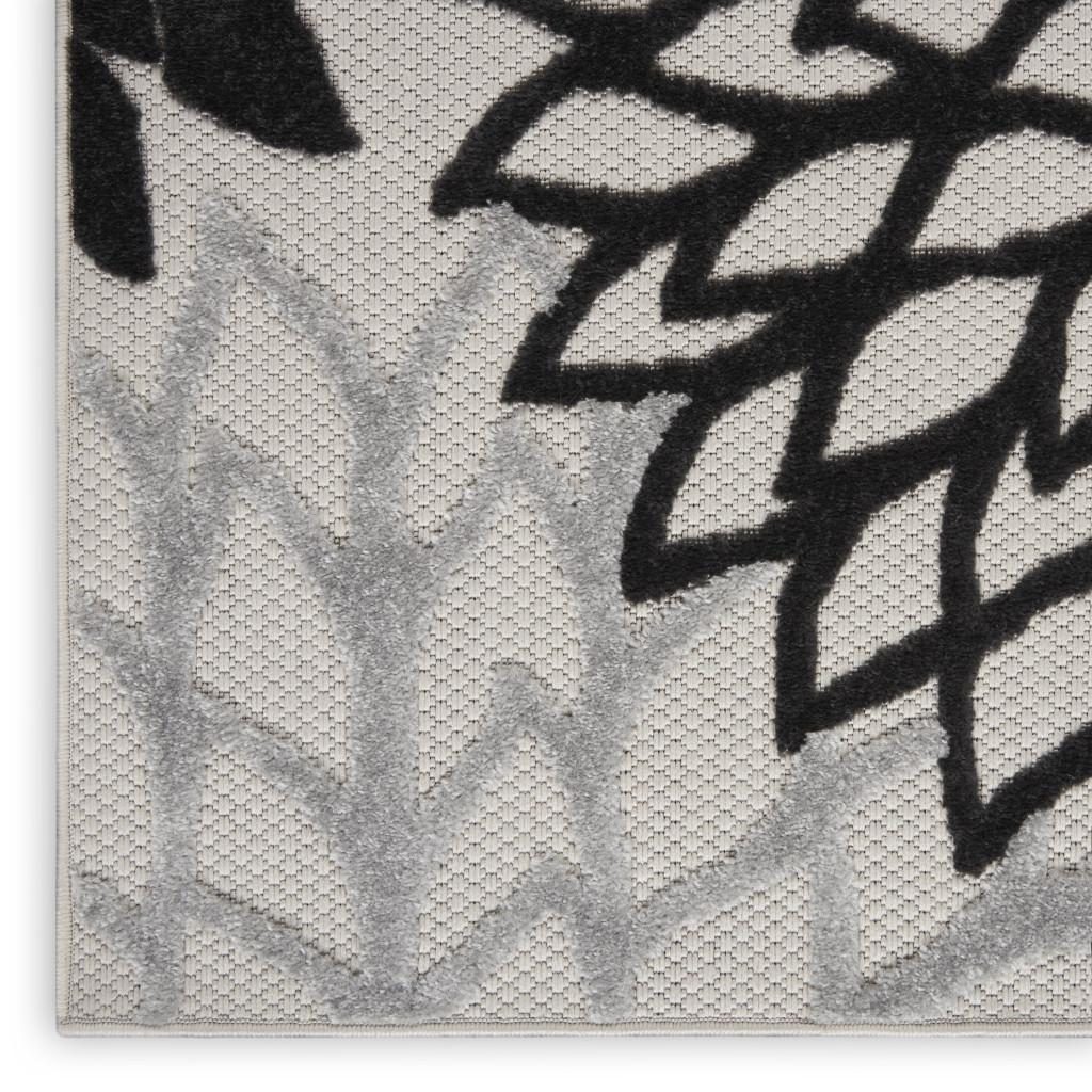 7′ X 10′ Black And White Handmade Indoor Outdoor Area Rug