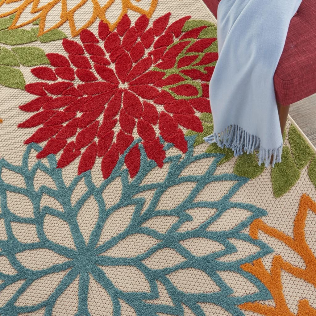 4′ X 6′ Green And Ivory Floral Area Rug