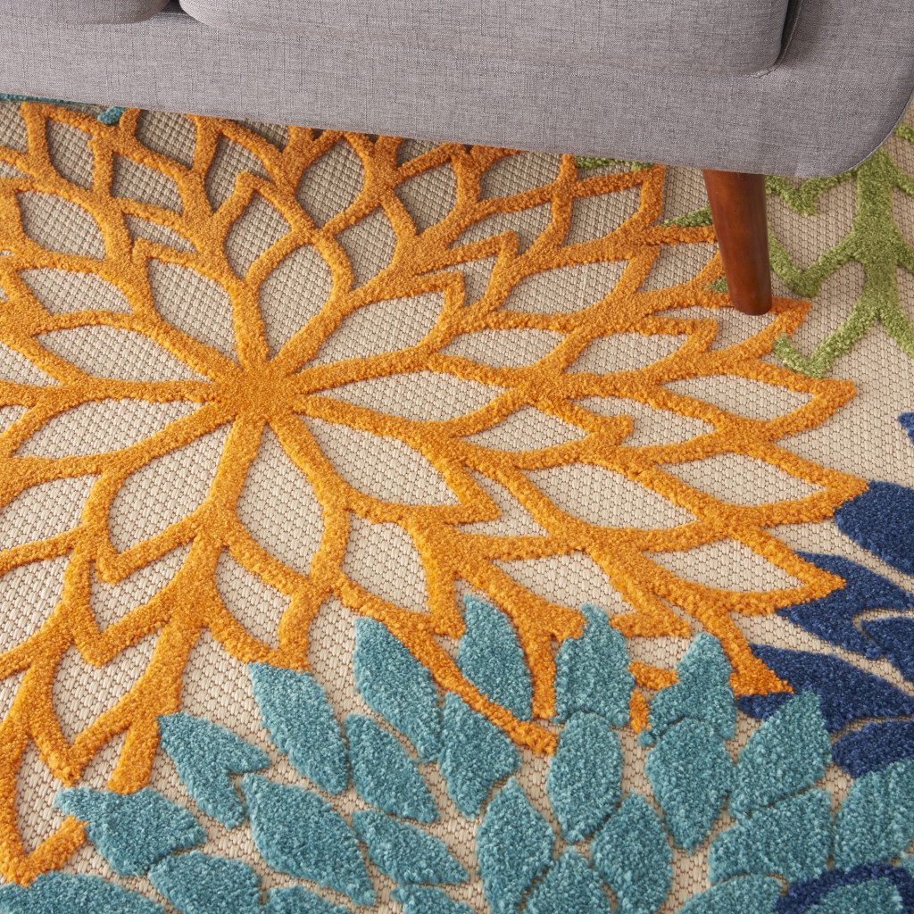 4′ X 6′ Ivory and Blue Floral Indoor-Outdoor Area Rug
