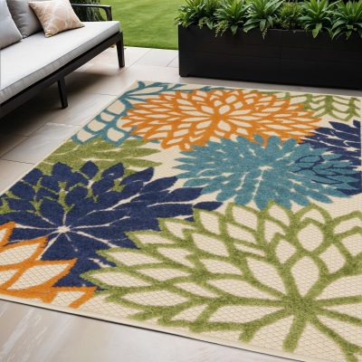 5′ X 8′ Ivory and Blue Floral Indoor Outdoor Rug
