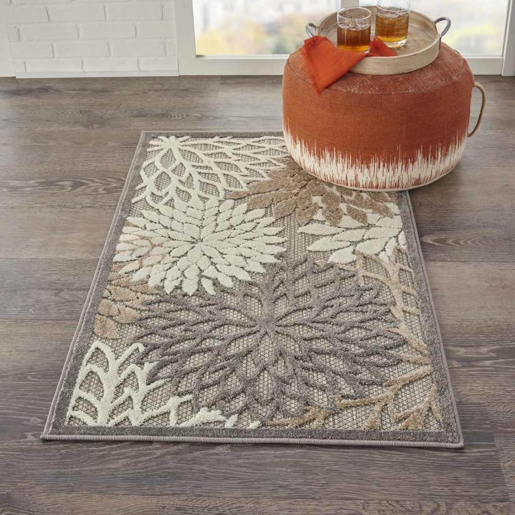 3′ X 4′ Gray Ivory Floral Indoor Outdoor Area Rug