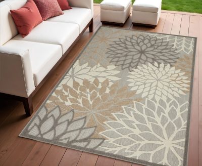 4′ X 6′ Gray and Ivory Indoor Outdoor Area Rug