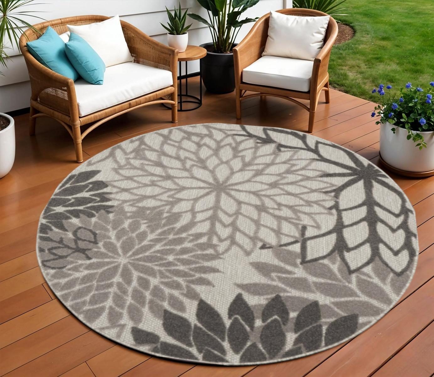 8′ Gray Indoor Outdoor Round Rug