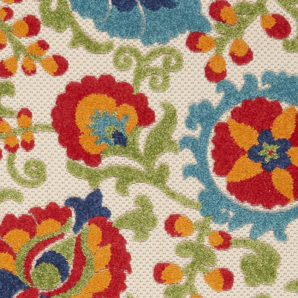 6′ Green and Ivory Indoor Outdoor Area Rug