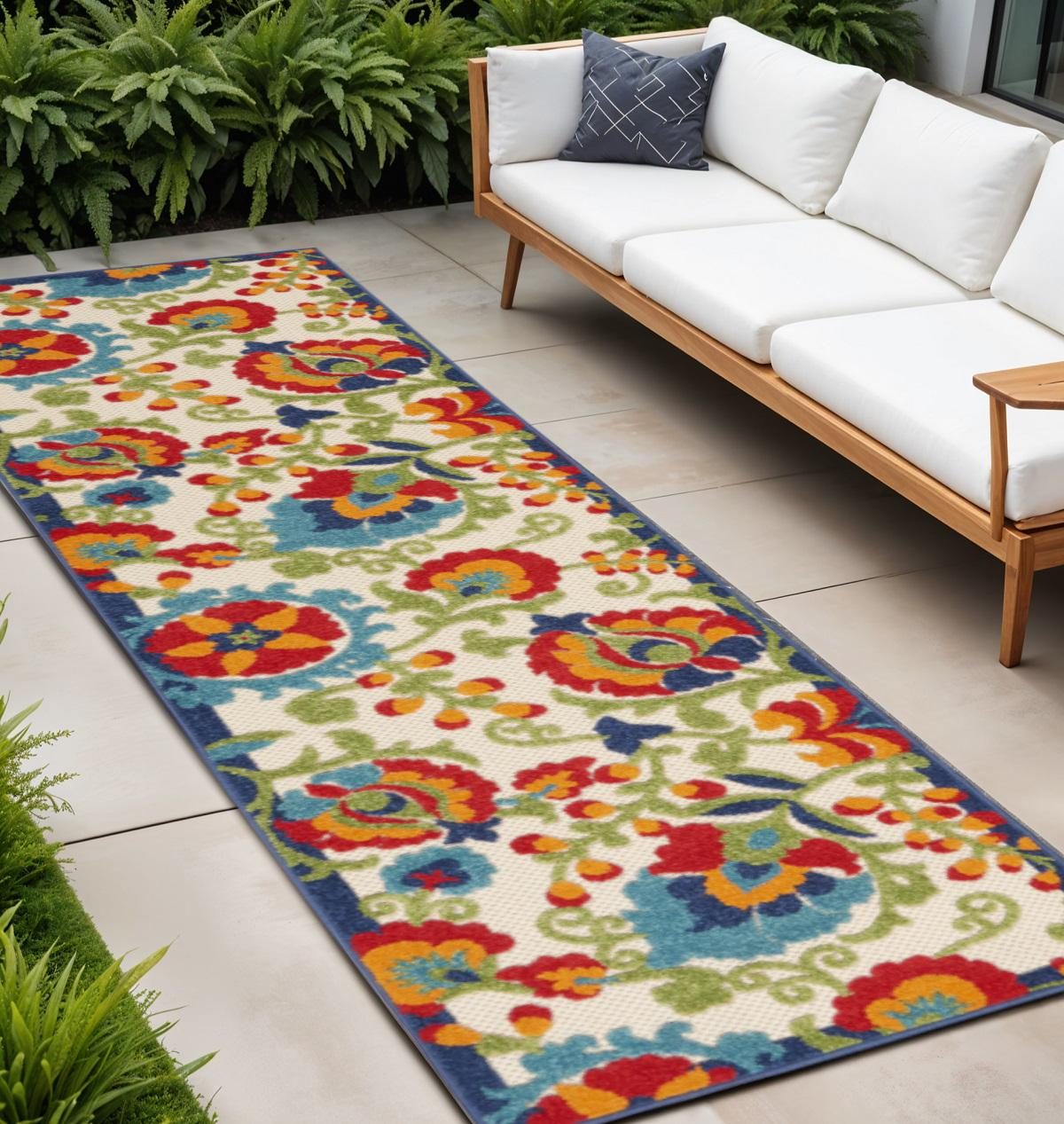 10′ Green and Ivory Indoor Outdoor Area Rug