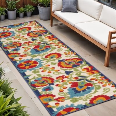 8′ Green And Ivory Indoor Outdoor Area Rug