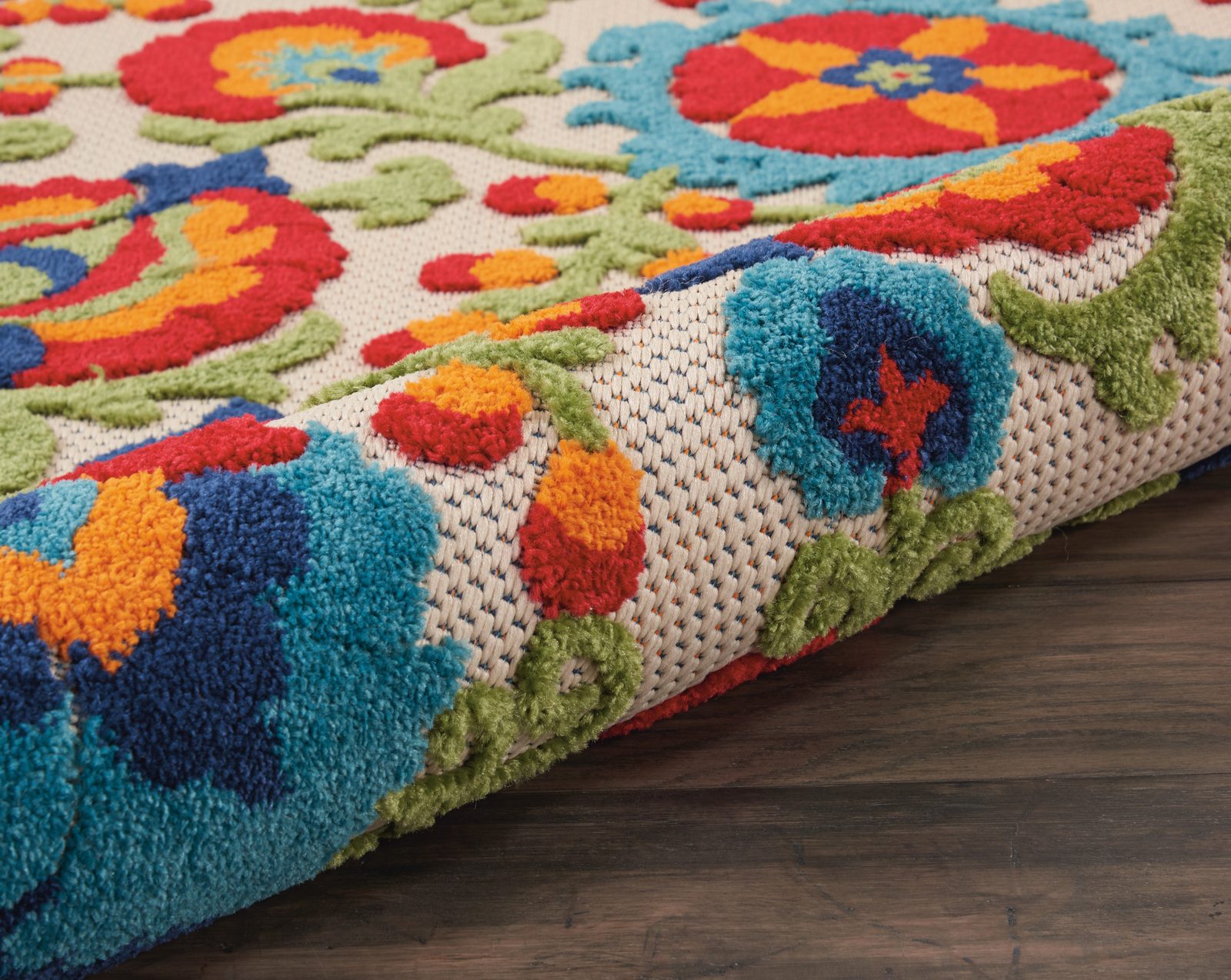 3′ X 4′ Green and Ivory Indoor-Outdoor Area Rug II