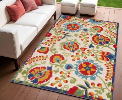 4′ × 6′ Green And Ivory Indoor Outdoor Area Rug