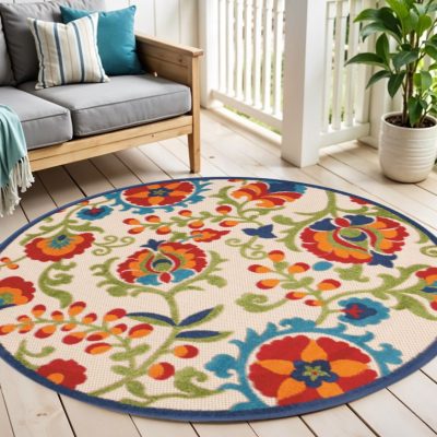 4′ Green and Ivory Indoor Outdoor Round Rug