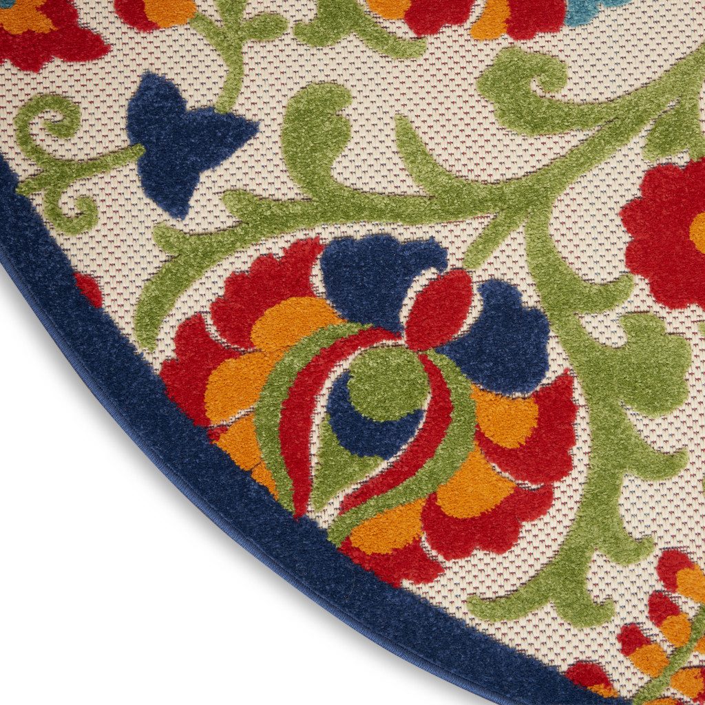 5′ Green And Ivory Indoor Outdoor Round Rug