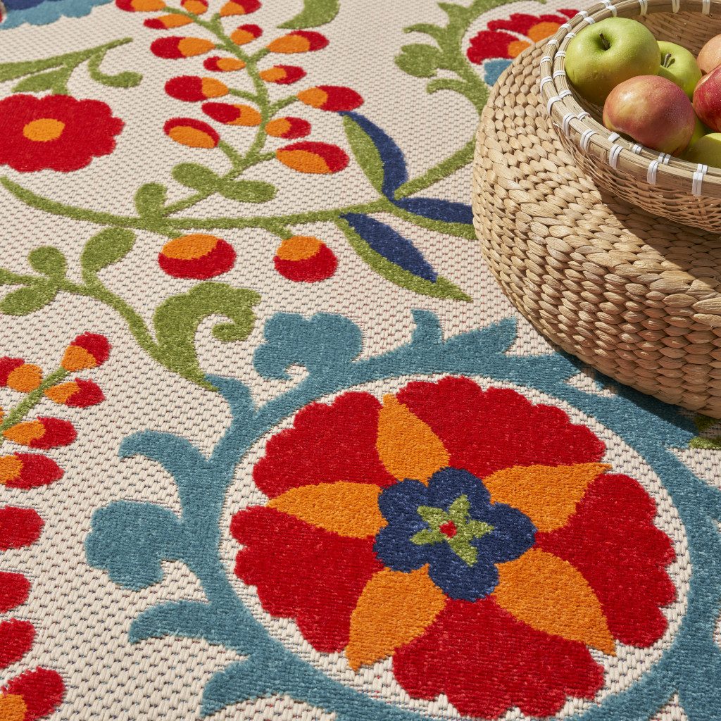 7′ X 10′ Green and Ivory Indoor Outdoor Area Rug
