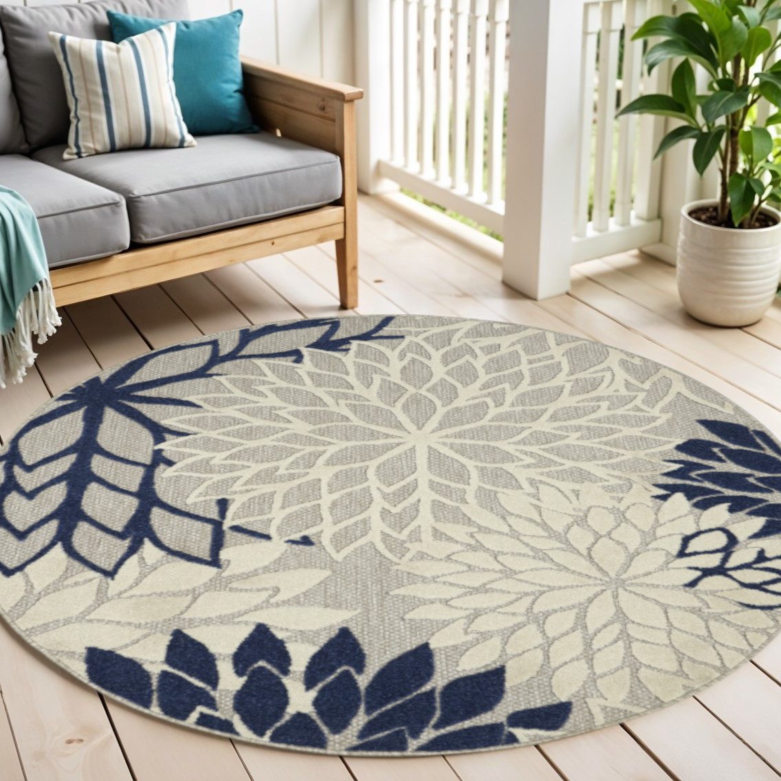 4′ Ivory and Blue Round Indoor Outdoor Rug III