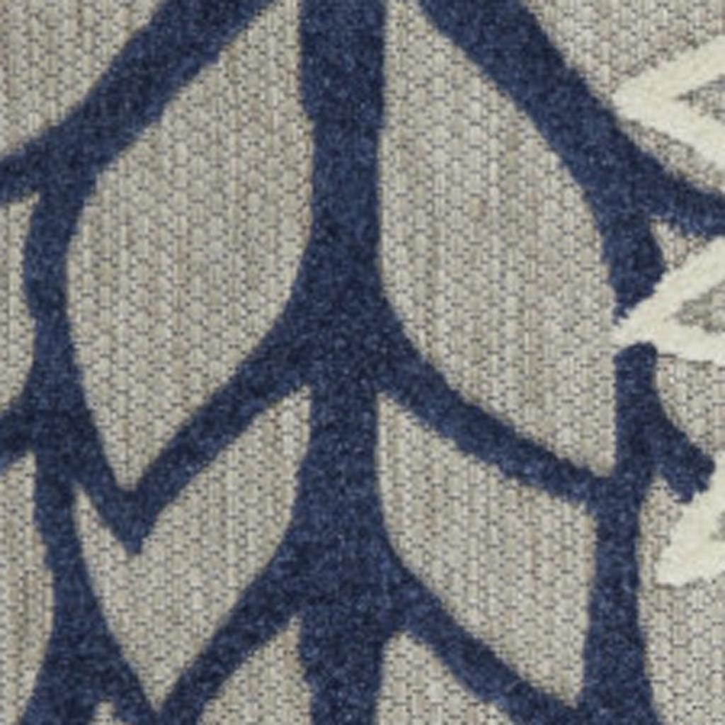 5′ X 8′ Ivory And Blue Floral Area Rug II