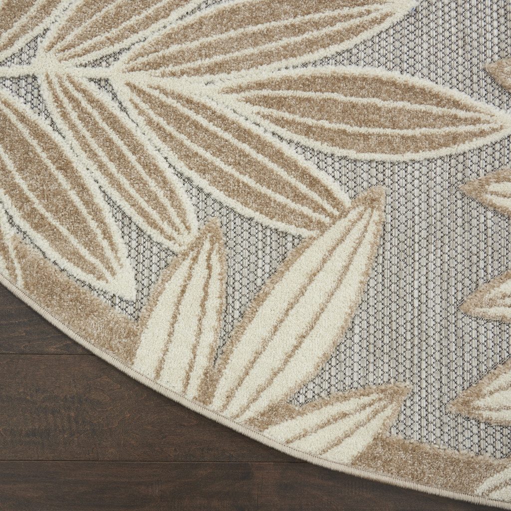5′ Gray and Ivory Floral Indoor Outdoor Round Rug