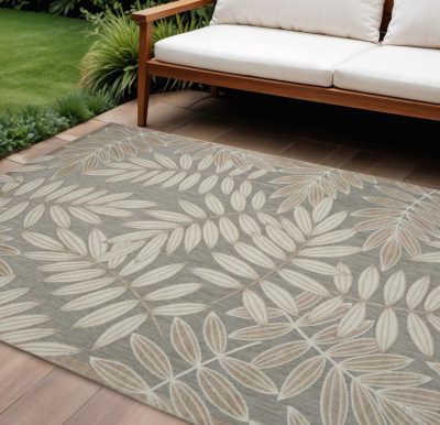7′ X 10′ Gray and Ivory Floral Indoor-Outdoor Area Rug