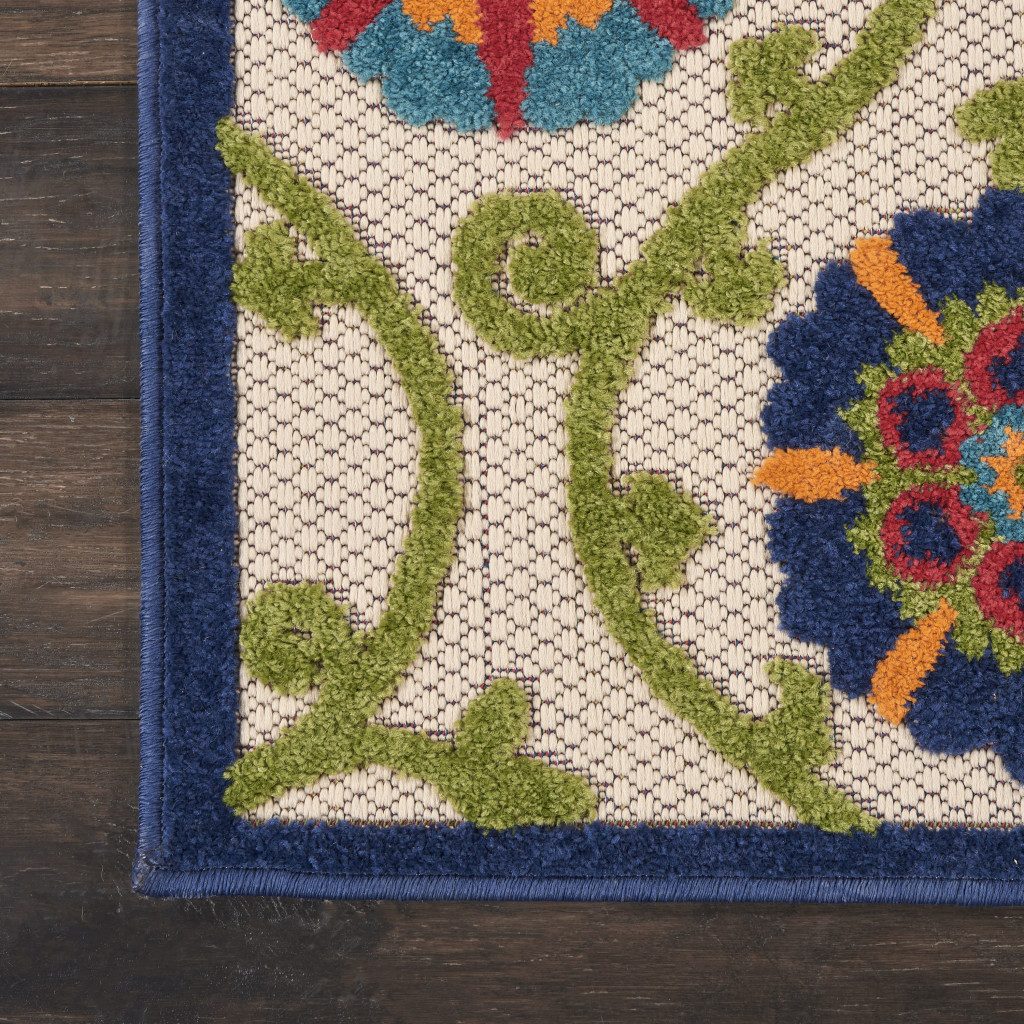 7′ X 10′ Ivory and Blue Indoor-Outdoor Area Rug III