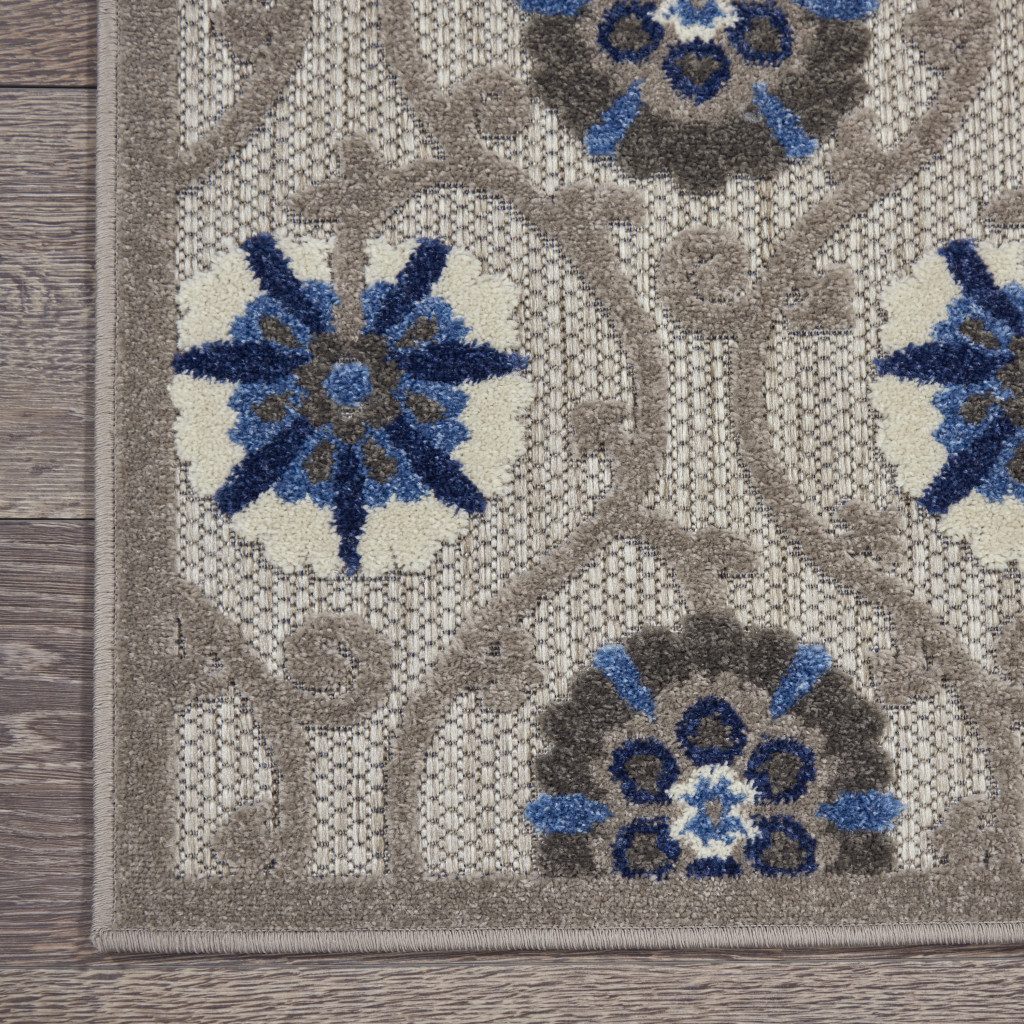 4′ X 6′ Blue and Gray Indoor-Outdoor Area Rug III