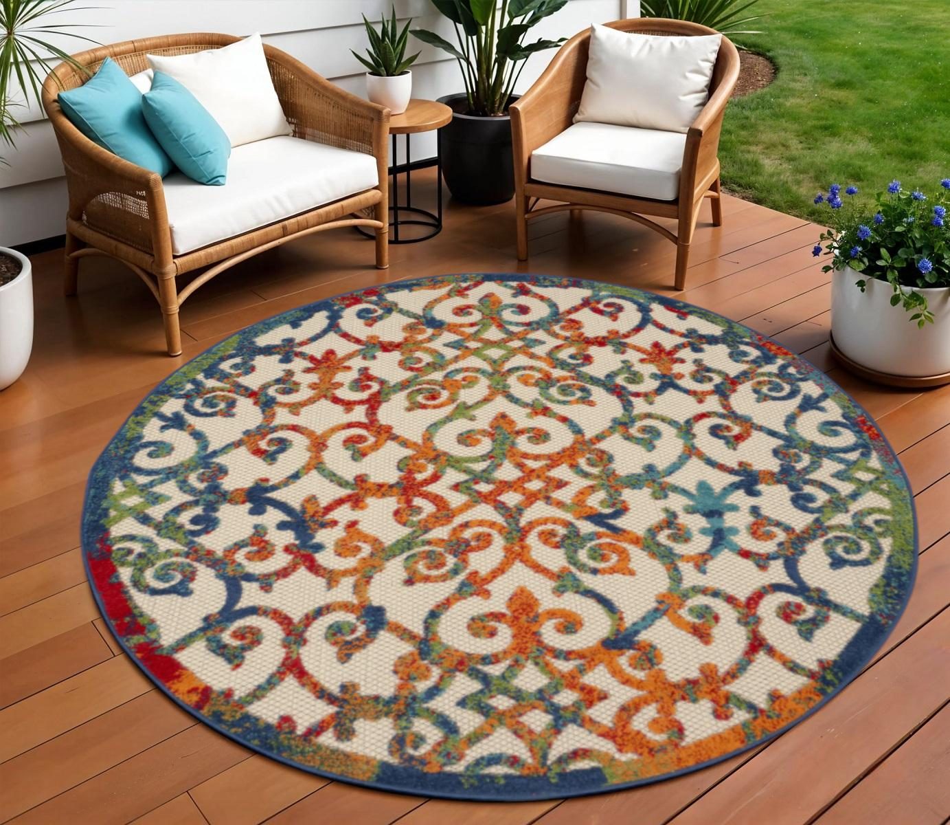 8′ Ivory and Blue Round Indoor Outdoor Area Rug