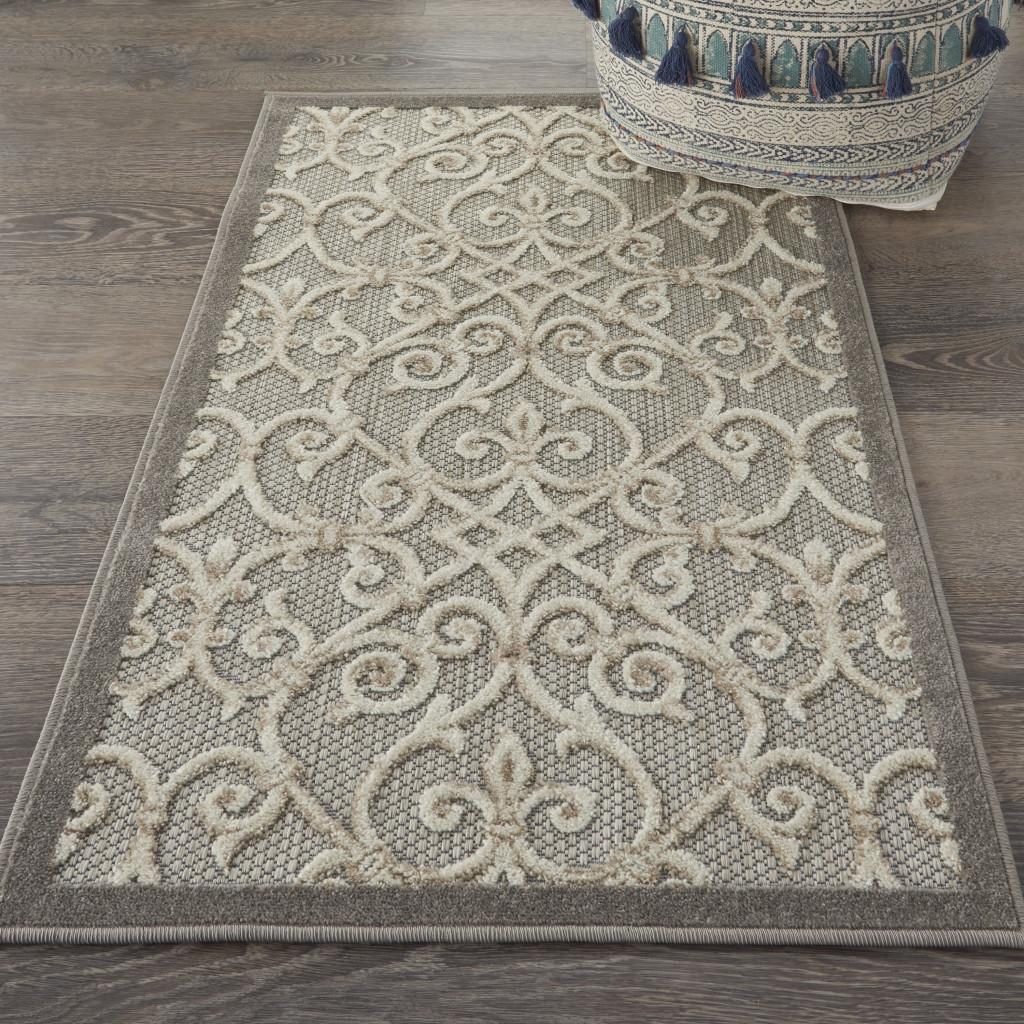 3′ X 4′ Gray And Ivory Indoor Outdoor Area Rug