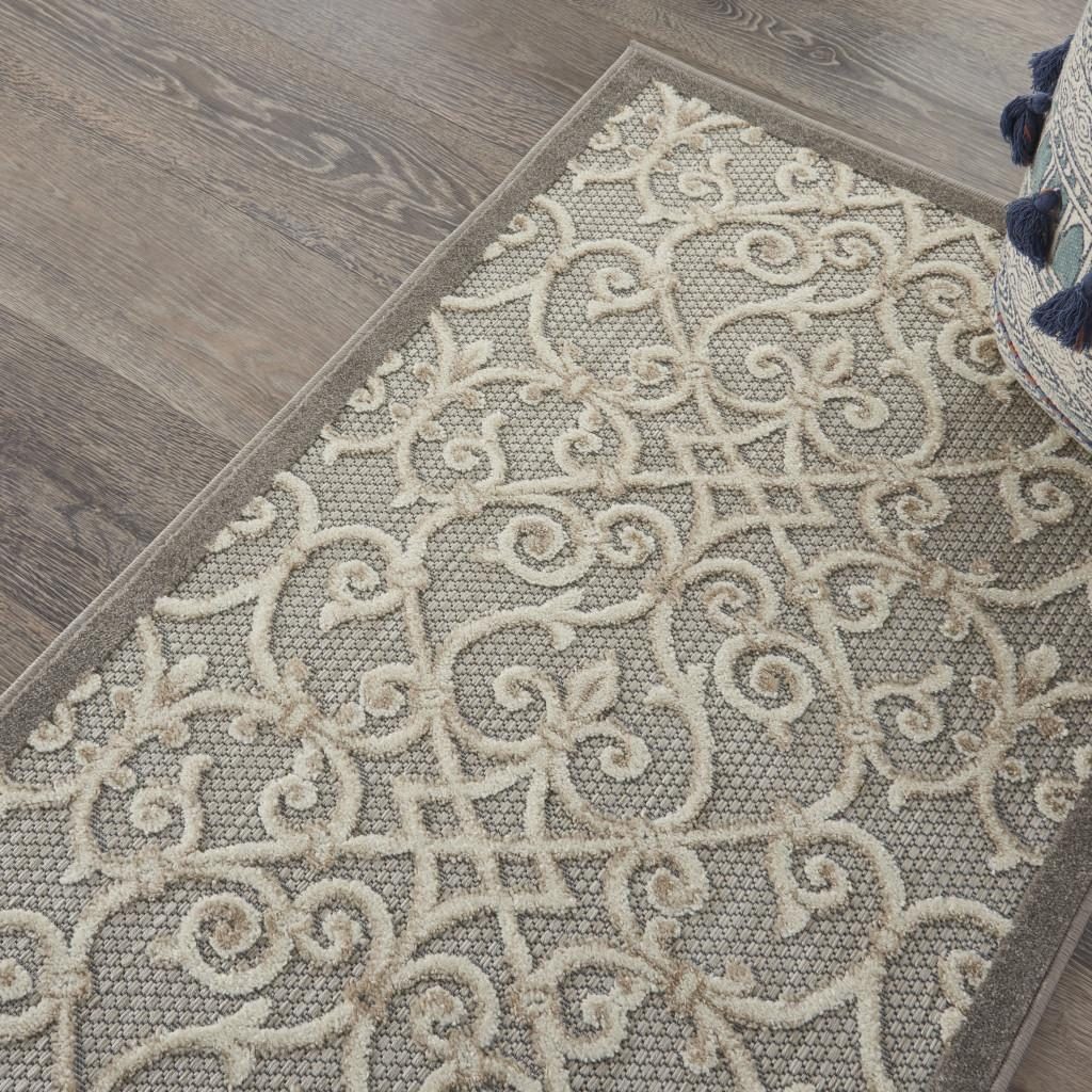 3′ X 4′ Gray And Ivory Indoor Outdoor Area Rug