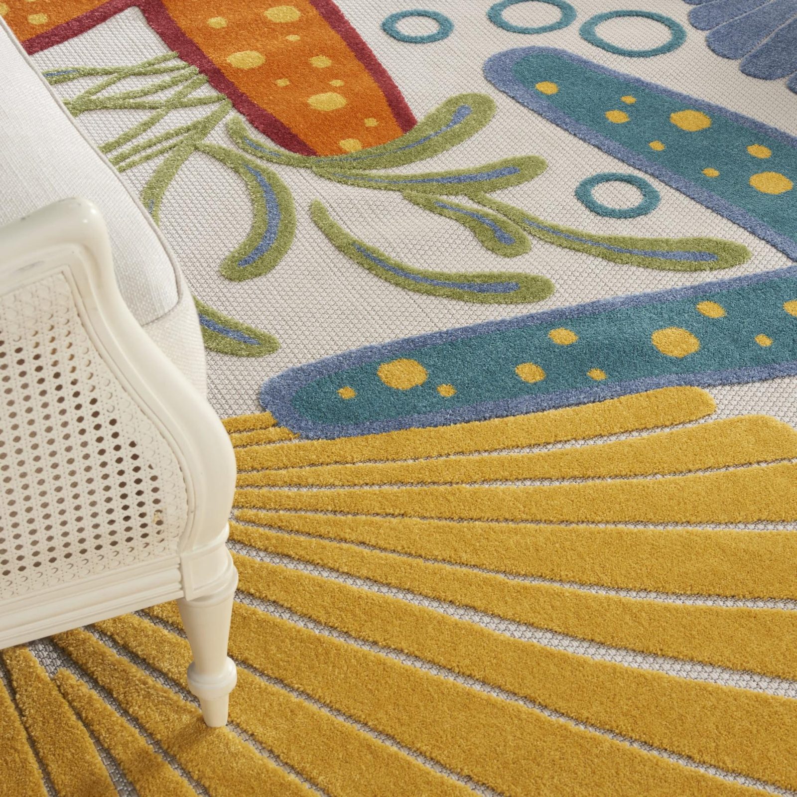 7′ X 10′ Yellow And Ivory Indoor Outdoor Area Rug