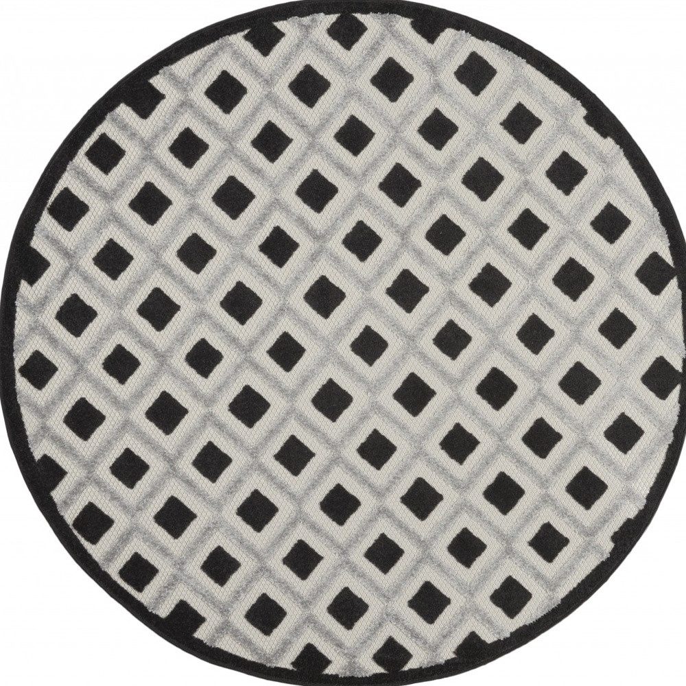 4′ Black and White Round Indoor Outdoor Rug II