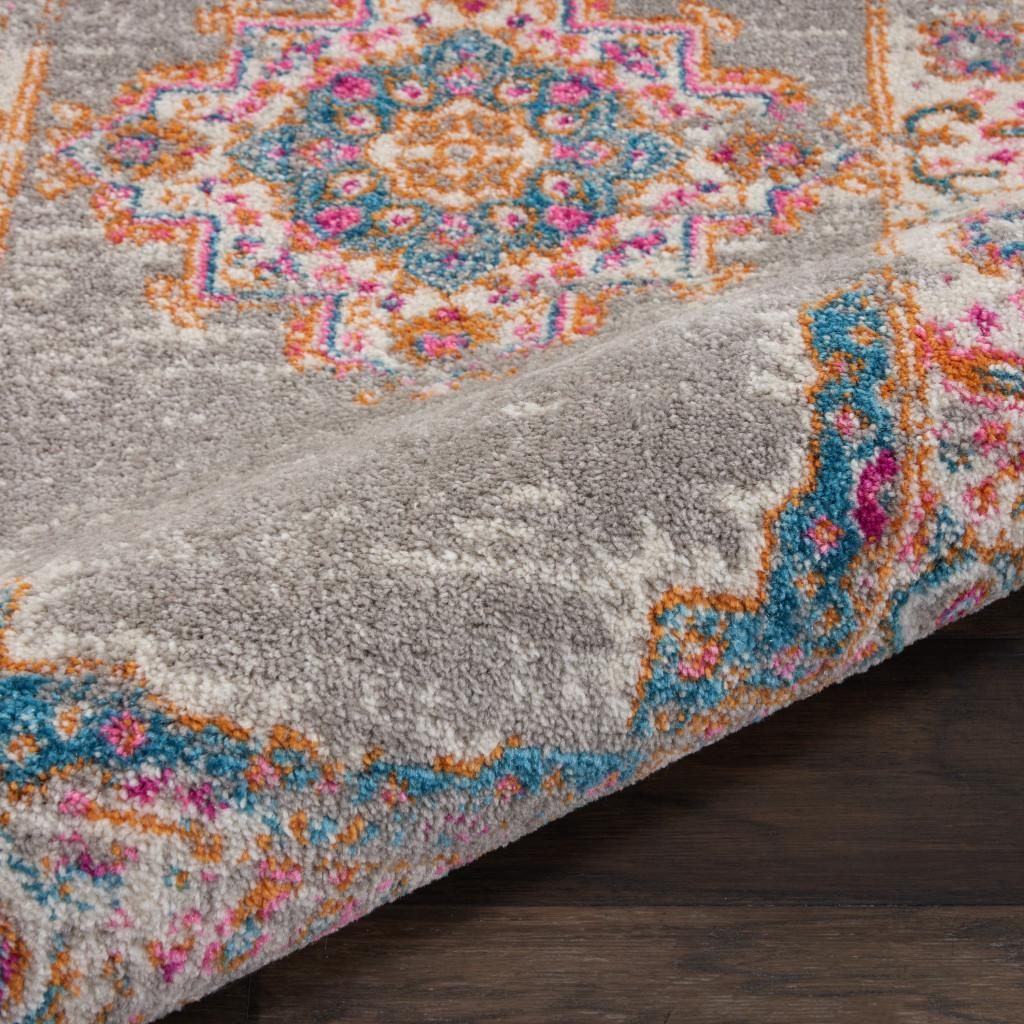 4′ Gray And Gold Medallion Distressed Round Rug