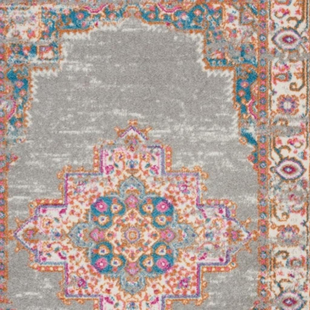 4′ X 6′ Gray and Gold Distressed Medallion Area Rug