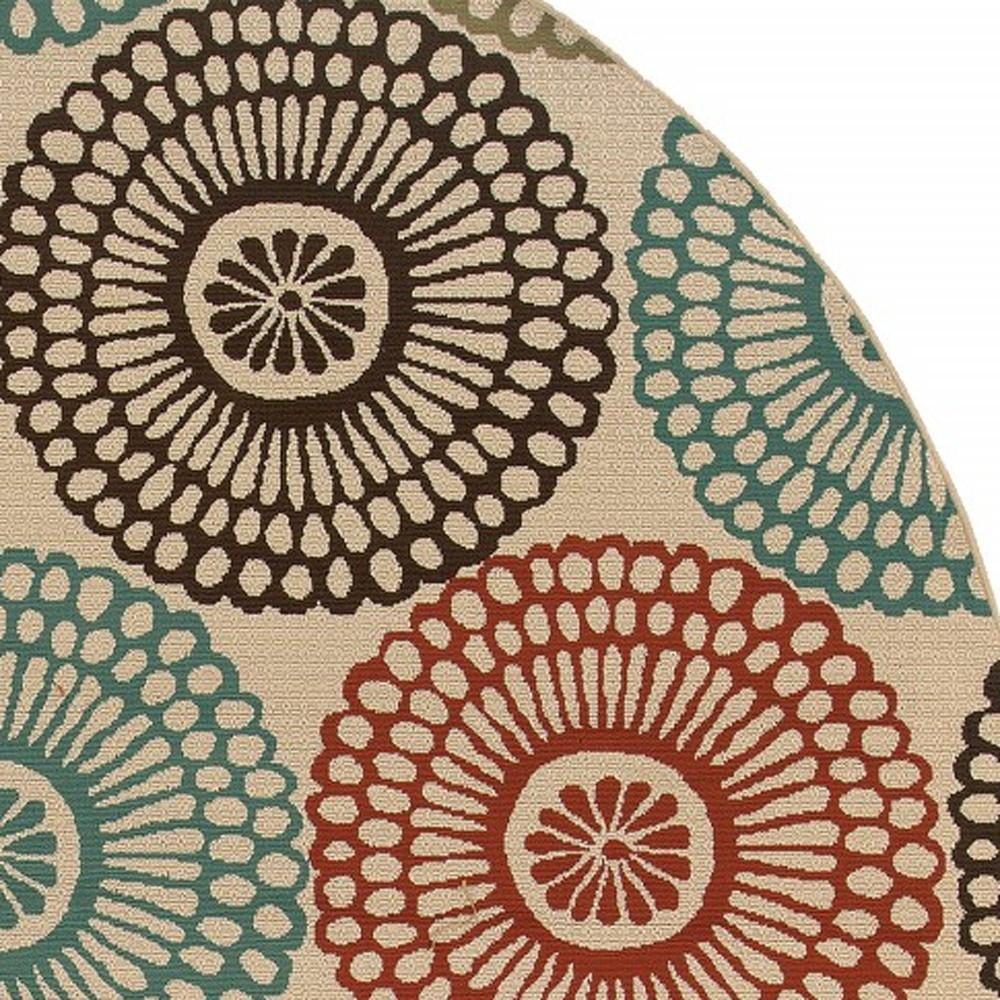 8′ X 8′ Beige Indoor Outdoor Round Rug II