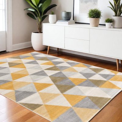 4′ X 6′ Yellow and Ivory Geometric Area Rug