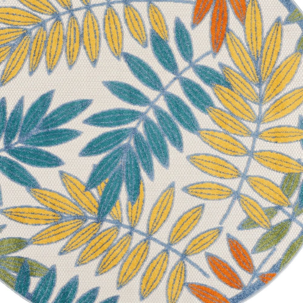 8′ X 8′ Ivory And Blue Round Indoor Outdoor Rug