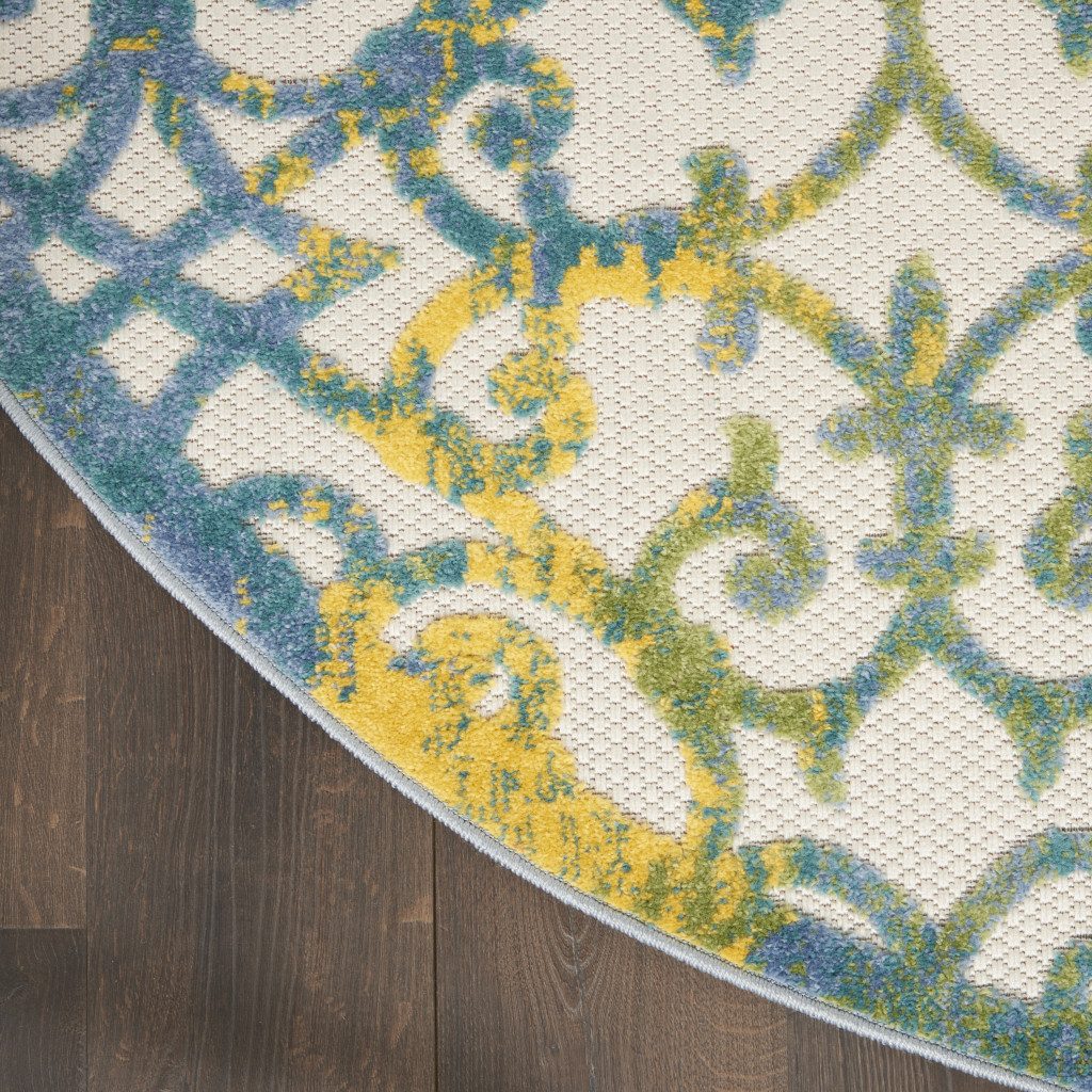 8′ X 8′ Ivory And Blue Round Rug II