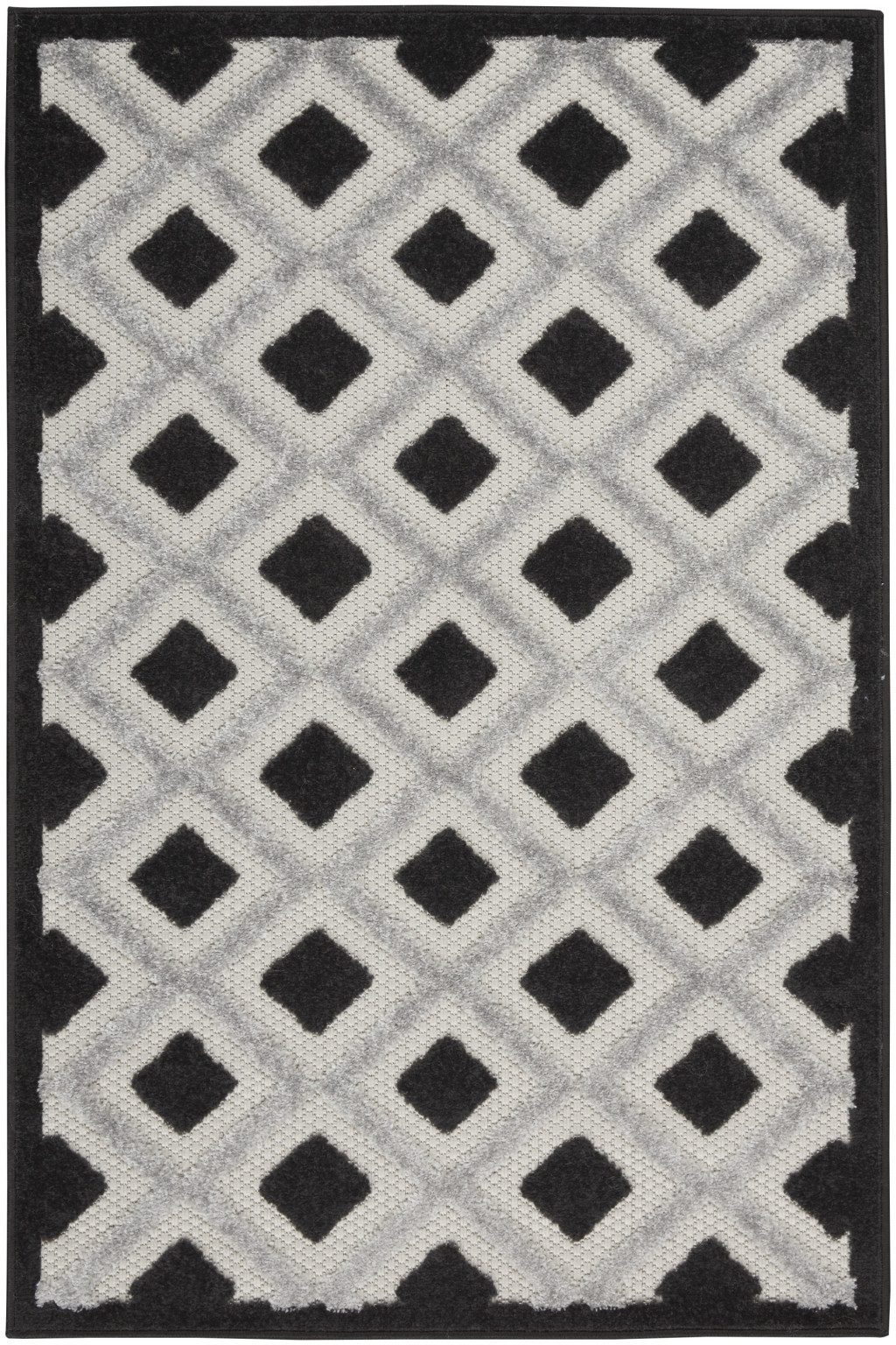3′ X 4′ Black and White Indoor-Outdoor Area Rug II