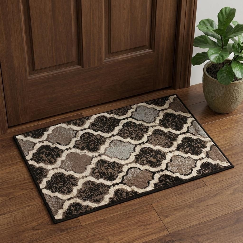 3′ X 5′ Brown Black Ivory Quatrefoil Distressed Area Rug