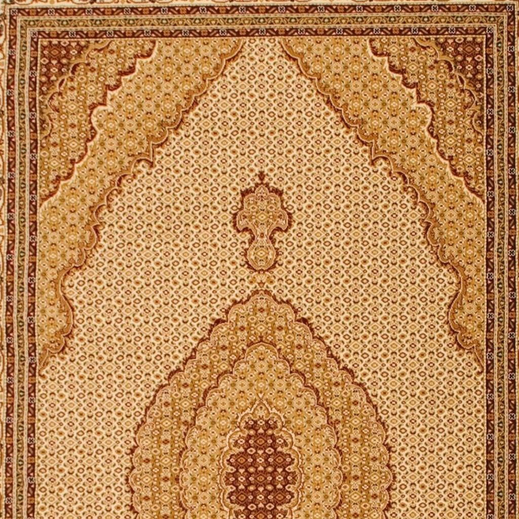 4′ X 6′ Beige and Ivory Oriental Area Rug
