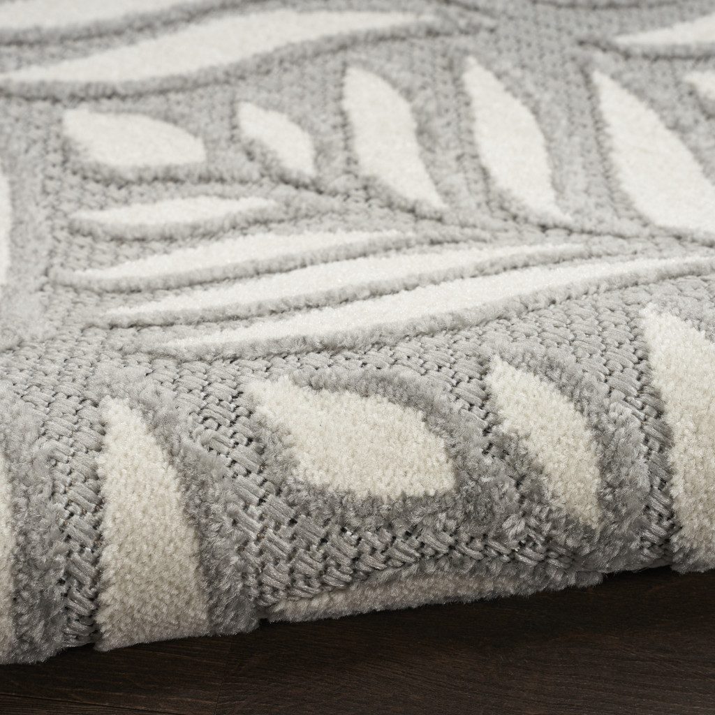 8′ X 11′ Gray Floral Indoor Outdoor Area Rug