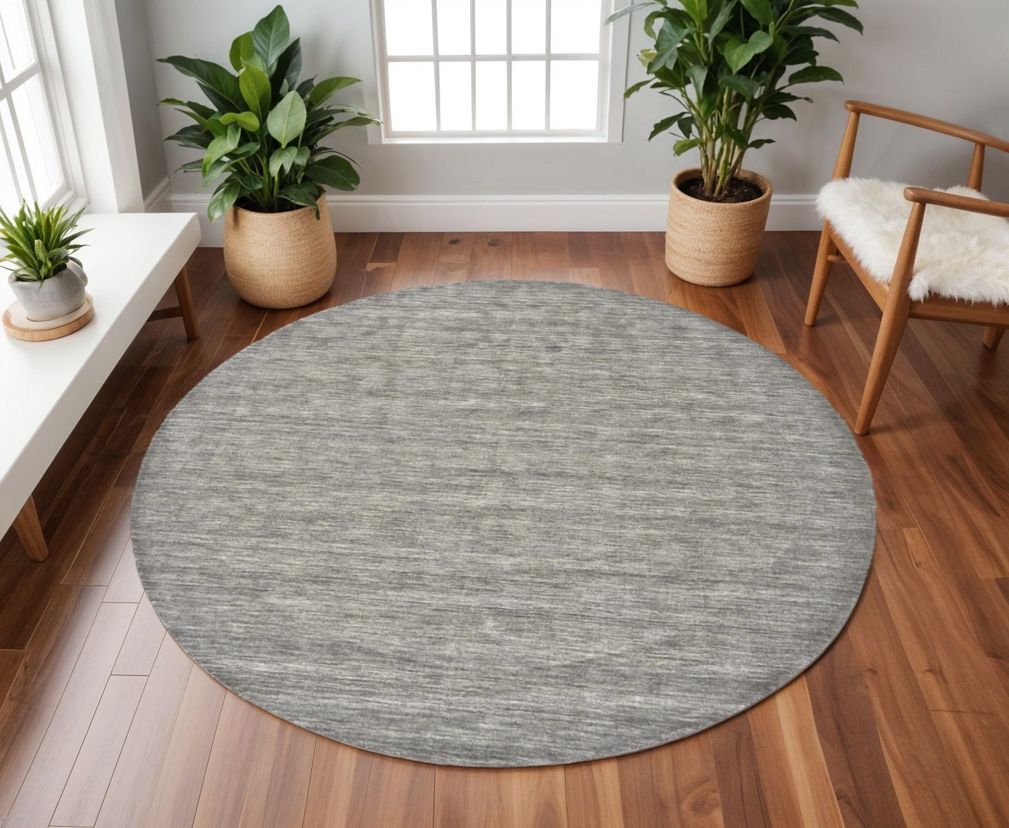 10′ Gray and Ivory Hand Woven Wool Round Rug