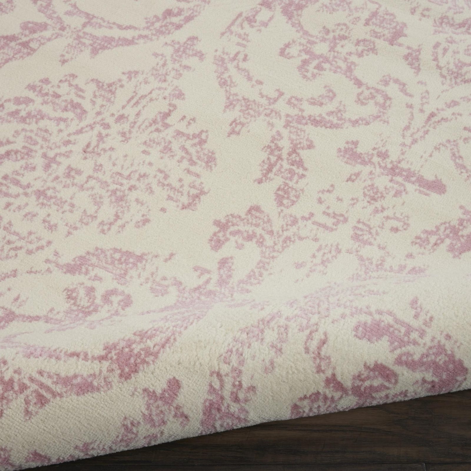 8′ X 10′ Ivory and Pink Damask Area Rug
