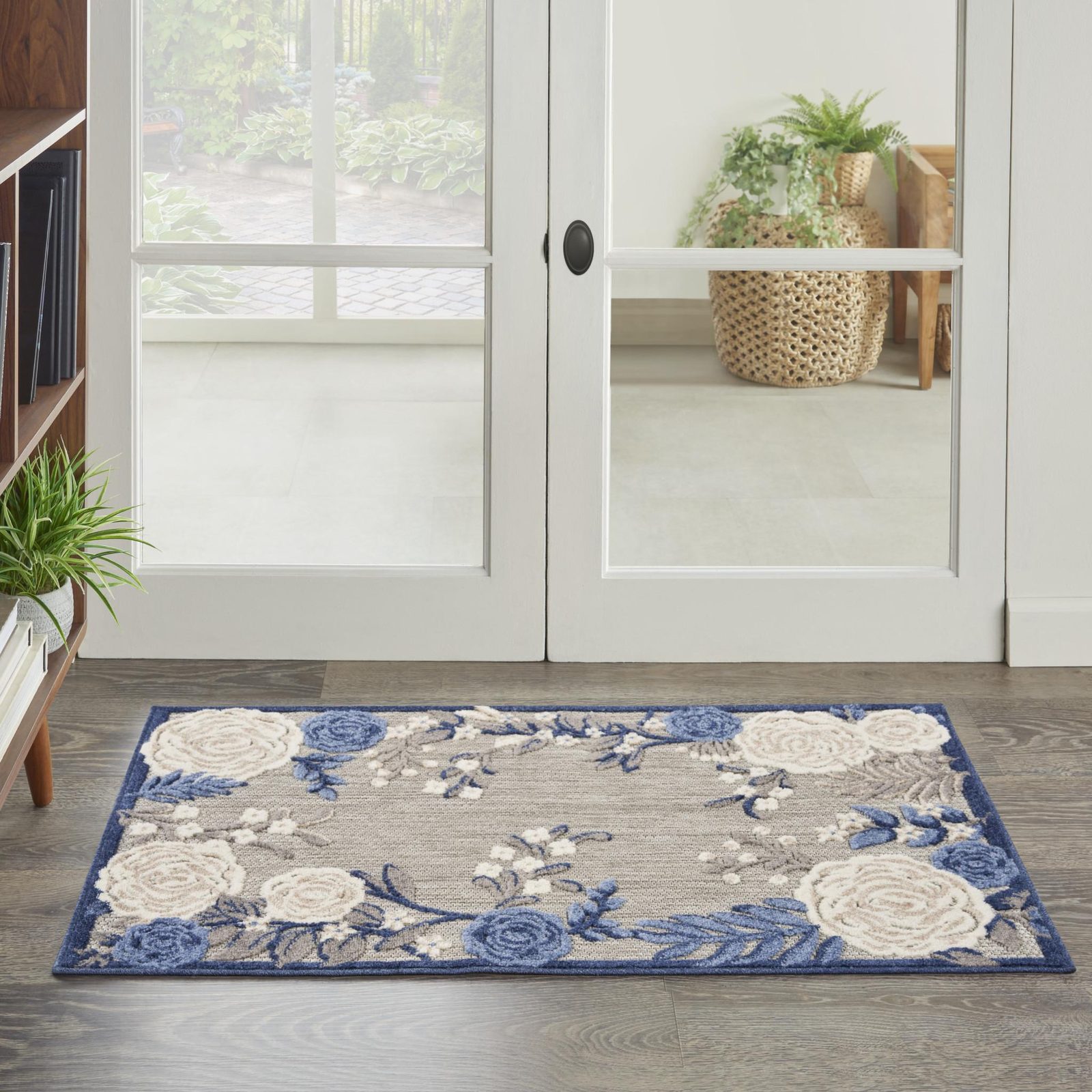 3′ X 4′ Blue and Gray Floral Area Rug III