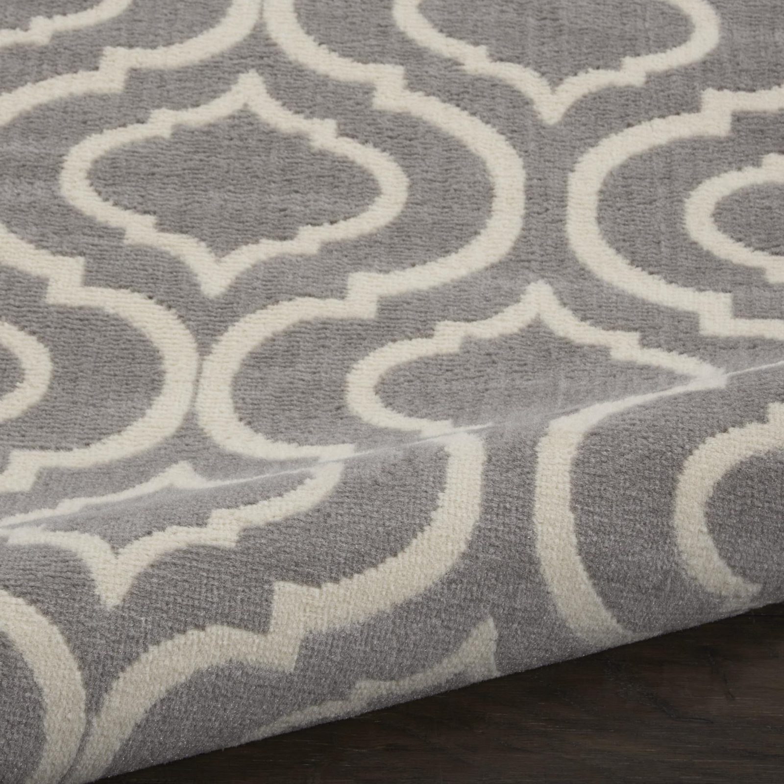 2′ X 4′ Gray Moroccan Power Loom Area Rug