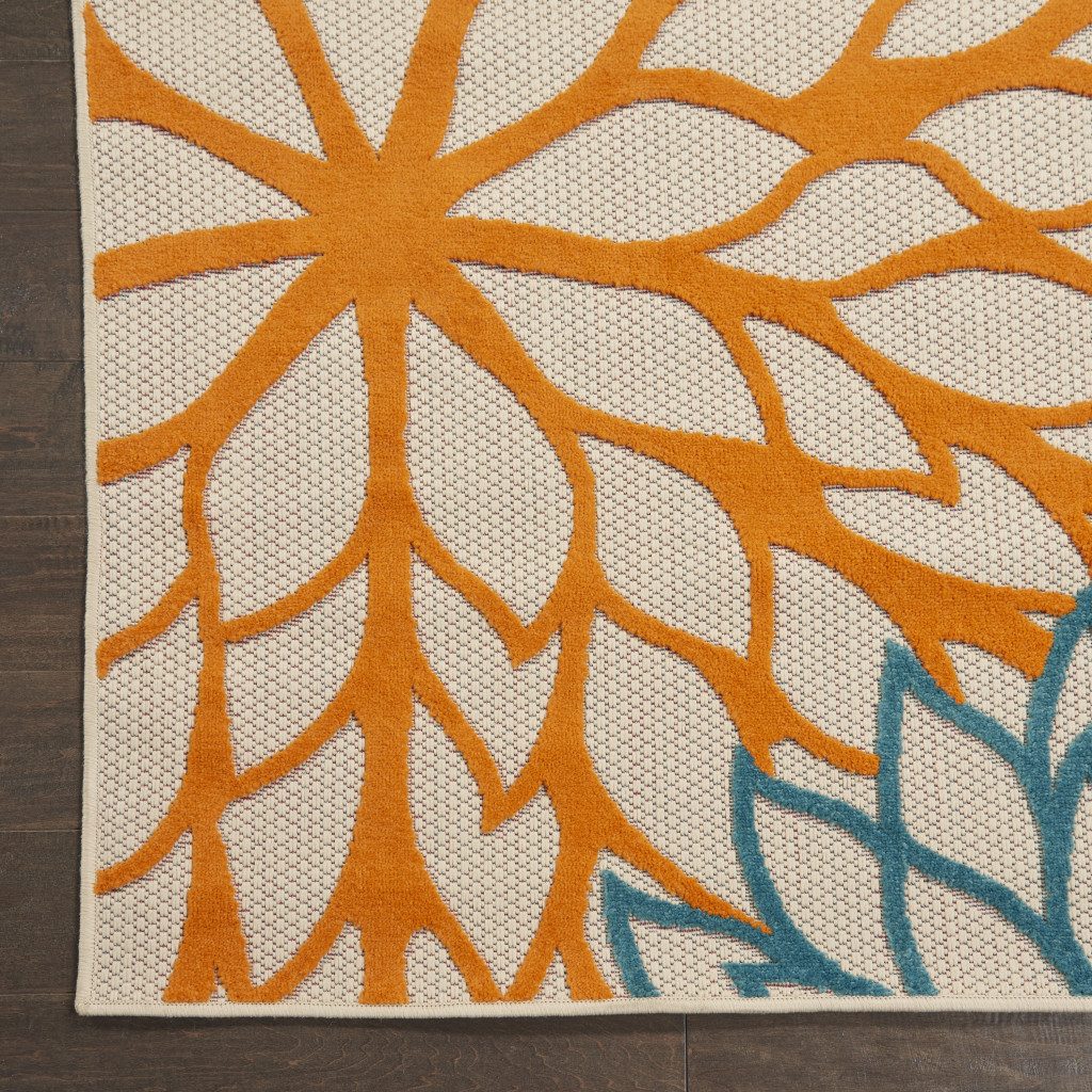 5′ X 8′ Ivory Floral Indoor Outdoor Area Rug