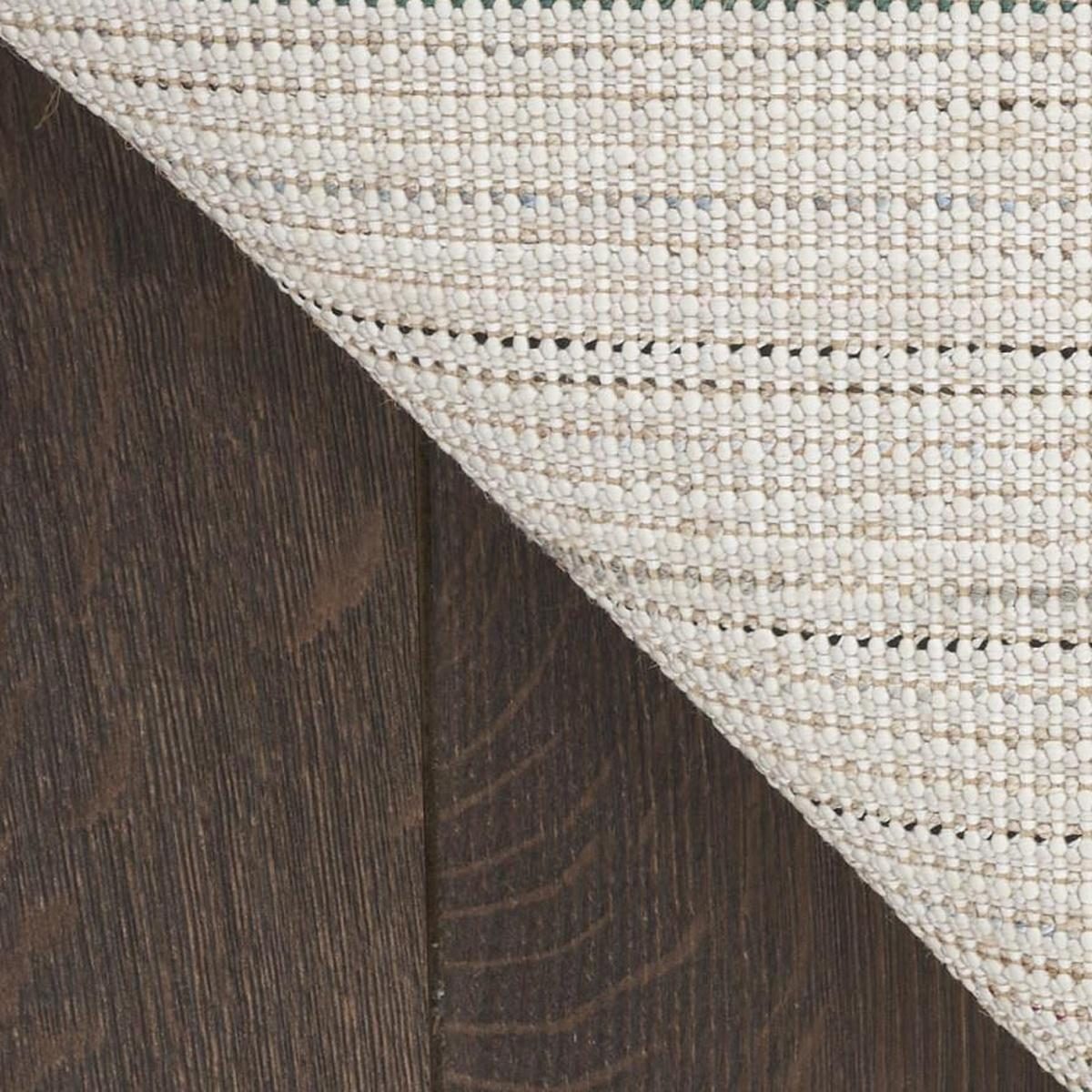 5′ X 7′ Cream Shag Area Rug
