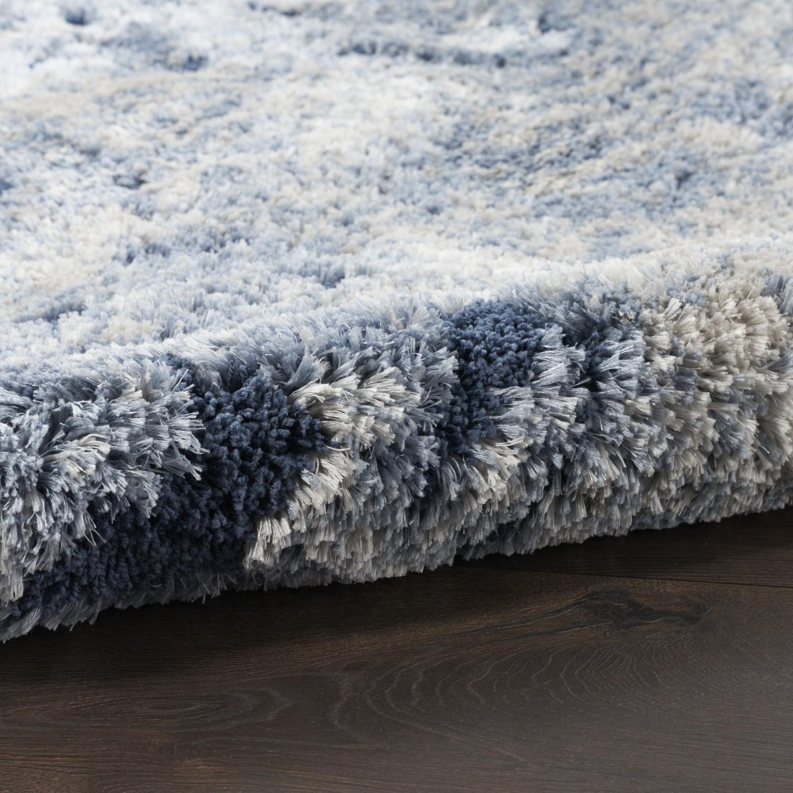 7′ X 9′ Navy Blue Beige Abstract Shag Area Rug