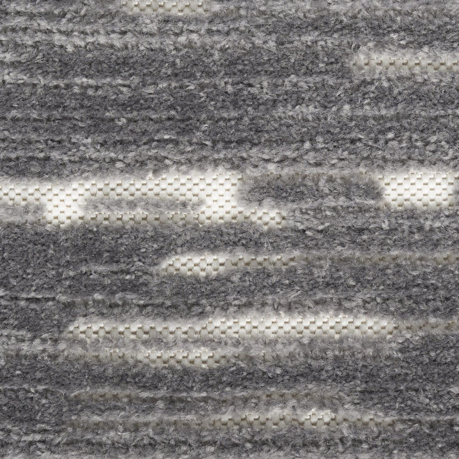 7′ X 9′ Gray Geometric Area Rug